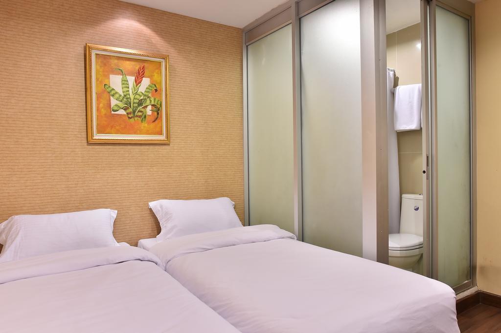 Take A Rest Hotel Bangkok Room photo